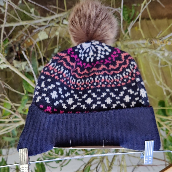 💗 cupcakes and cashmere ❄️ sweater and beanie set | S 💗 - Picture 2 of 8